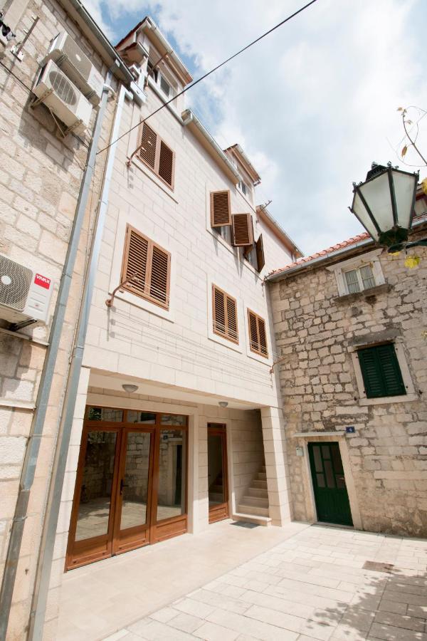 City Center Lux Apartment "Tonci" Omiš Dış mekan fotoğraf